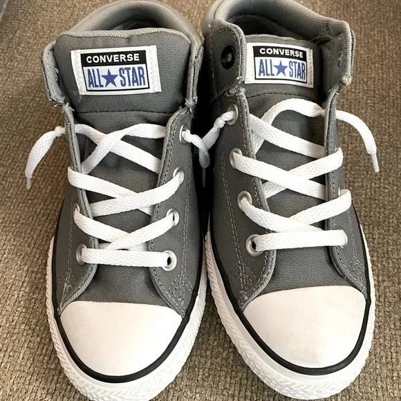 Junior 2025 girls converse